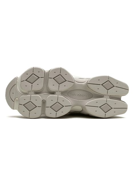 Scarpe New Balance 9060 Grigio Ecru Unisex NEW BALANCE | Sneakers | U9060-MM